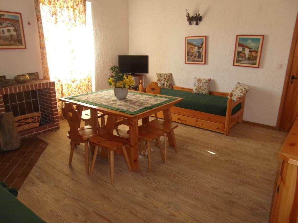 Residence Serra La Nave Ragalna Екстер'єр фото
