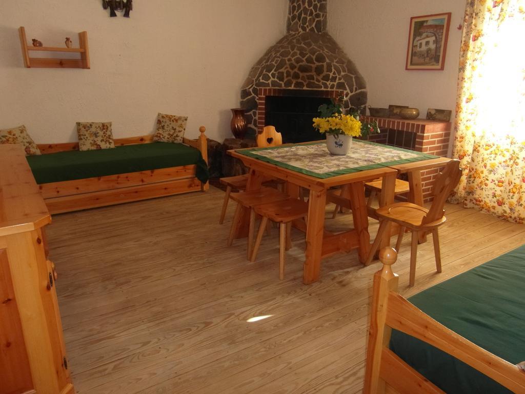 Residence Serra La Nave Ragalna Екстер'єр фото